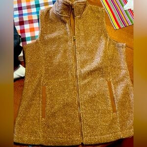 Like new women’s vest